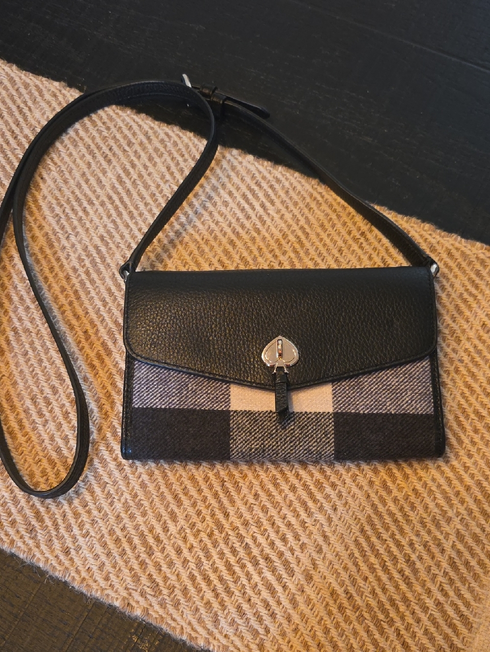 Kate Spade New York Marti Wallet Crossbody Bag featuring a plaid flannel .